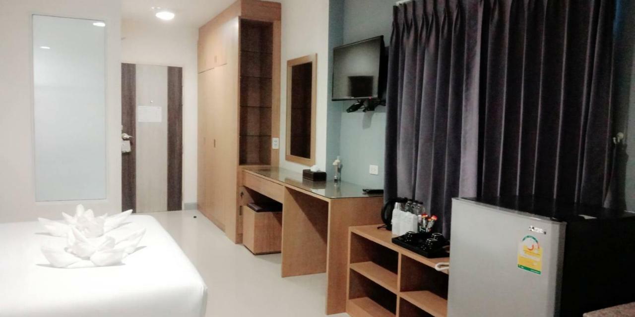 The Greenery Central Suite & Hotel Чиангмай Екстериор снимка