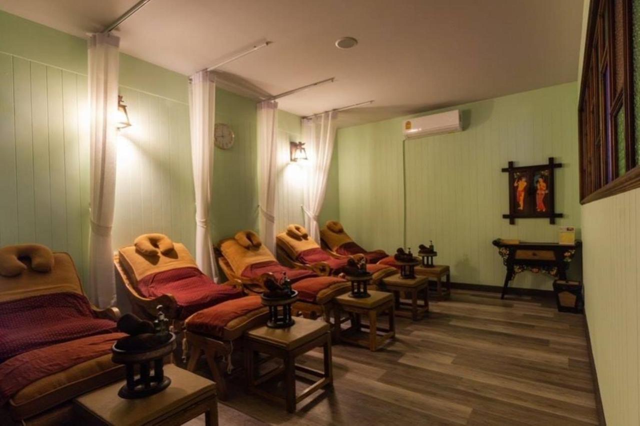 The Greenery Central Suite & Hotel Чиангмай Екстериор снимка