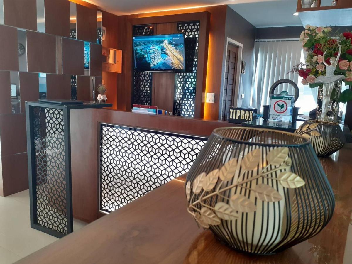 The Greenery Central Suite & Hotel Чиангмай Екстериор снимка